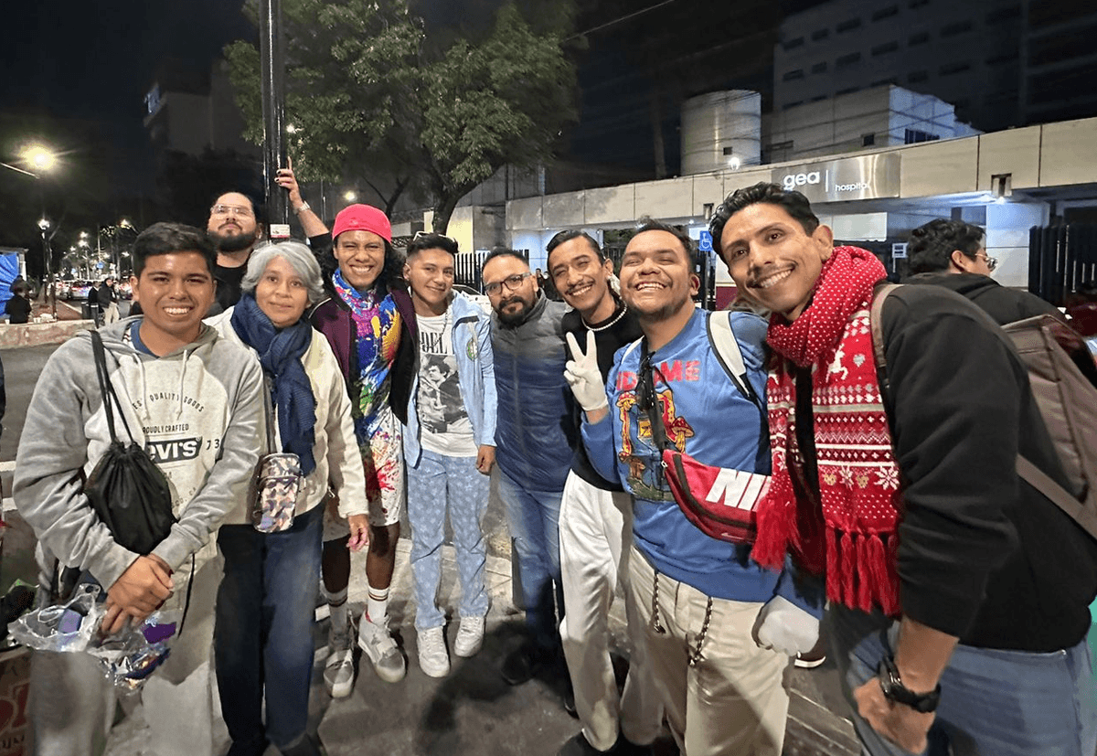Equipo de VIHve Libre trabajando en comunidad